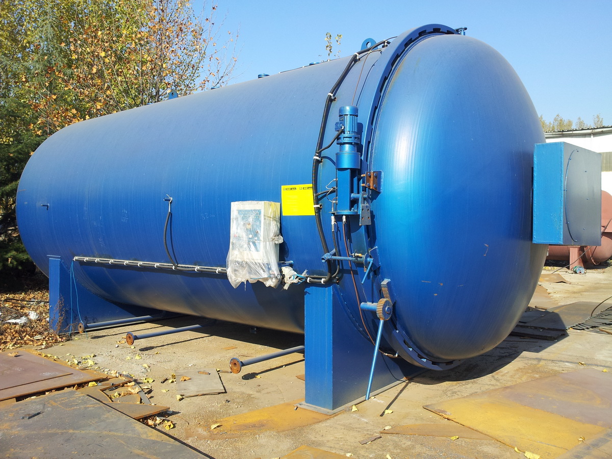 眾泰同澤蒸汽硫化罐,大型硫化罐,膠管硫化罐,膠輥硫化罐,硫化罐生產廠家,巨型硫化罐,輪胎翻新硫化罐